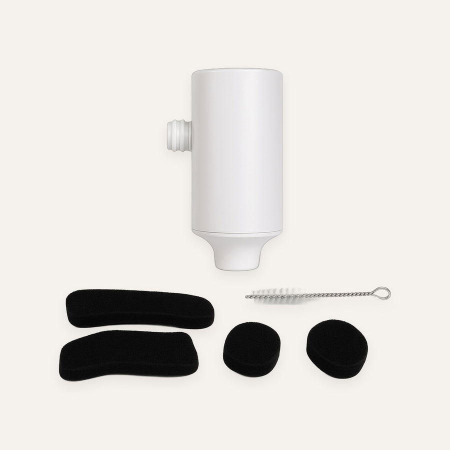 AquaFlow filter set: UV filter cartridge, 4 filters and cleaning brush