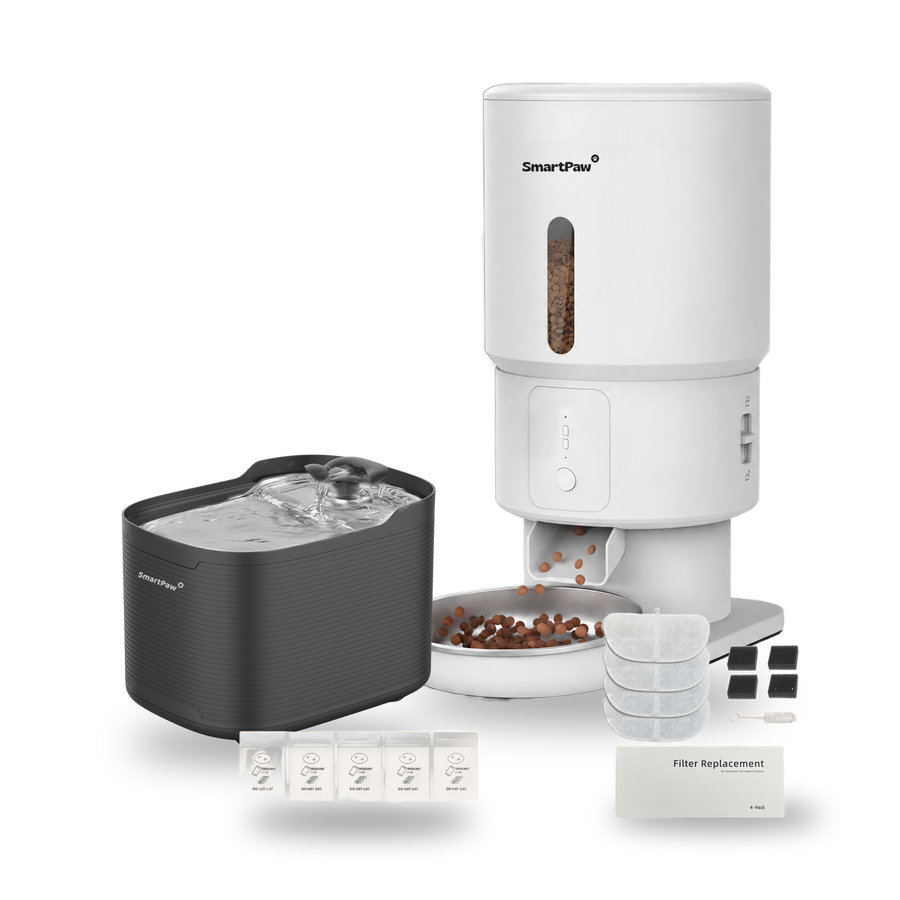 SmartPaw Halloween bundle: AquaPaw water fountain with the white FeedMate without camera, 2 filter sets and desiccant bags